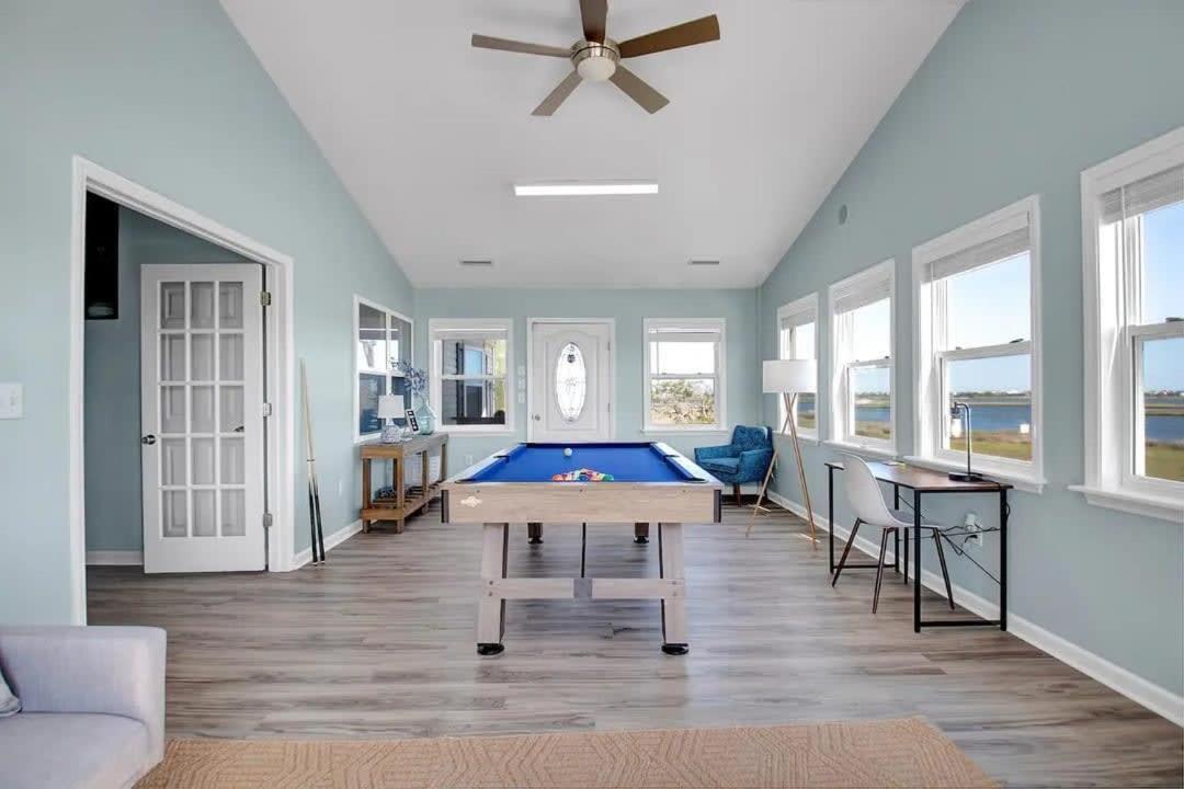 Surf City Serene Waterfront Vacation Home Eksteriør billede