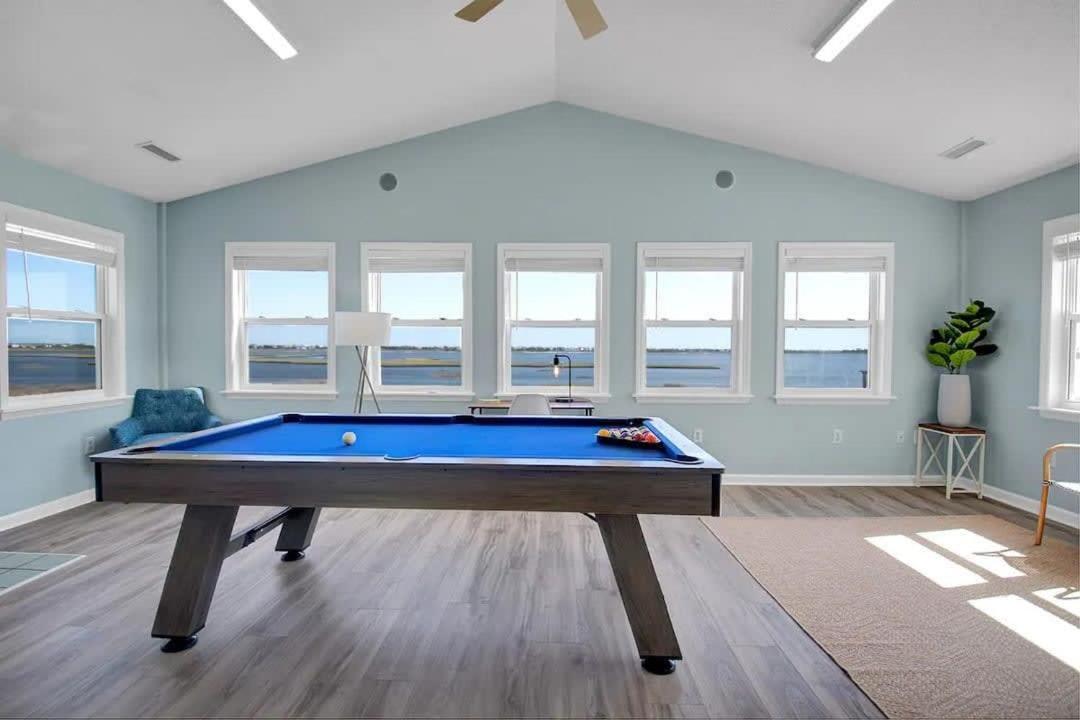 Surf City Serene Waterfront Vacation Home Eksteriør billede