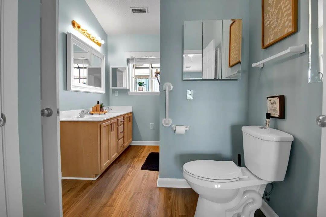 Surf City Serene Waterfront Vacation Home Eksteriør billede