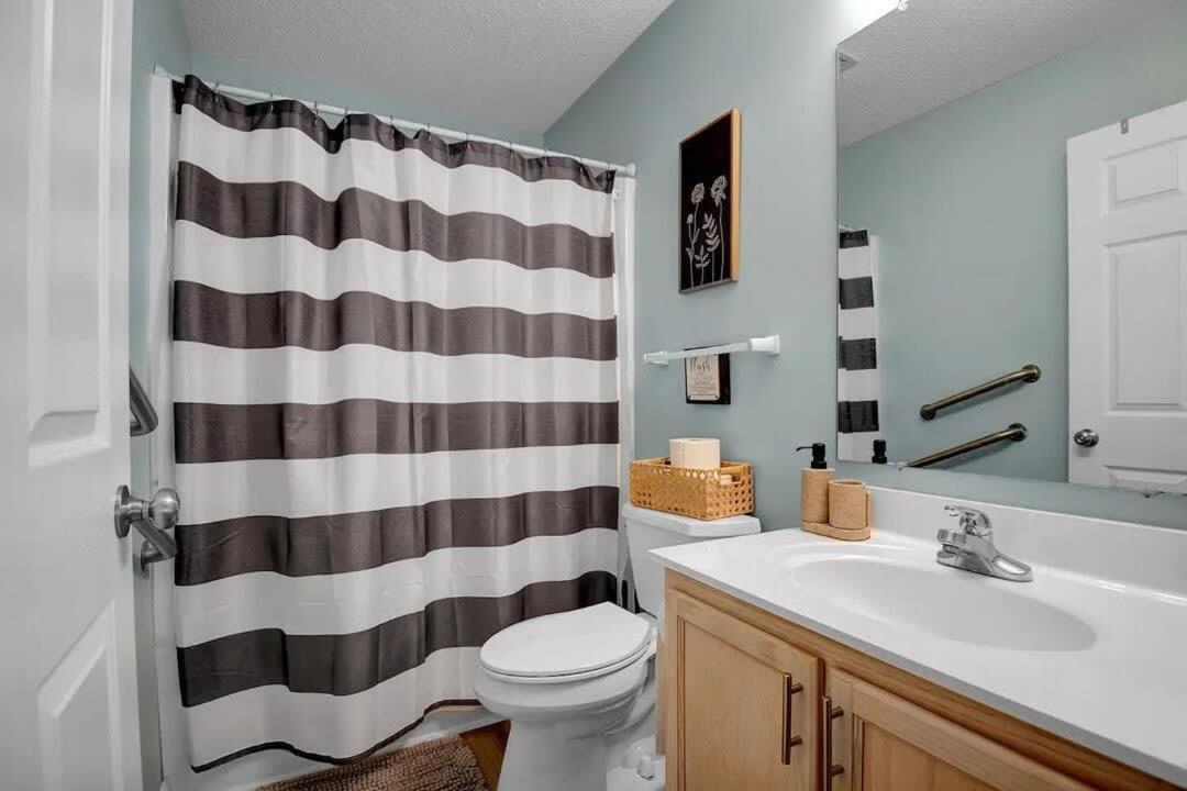 Surf City Serene Waterfront Vacation Home Eksteriør billede